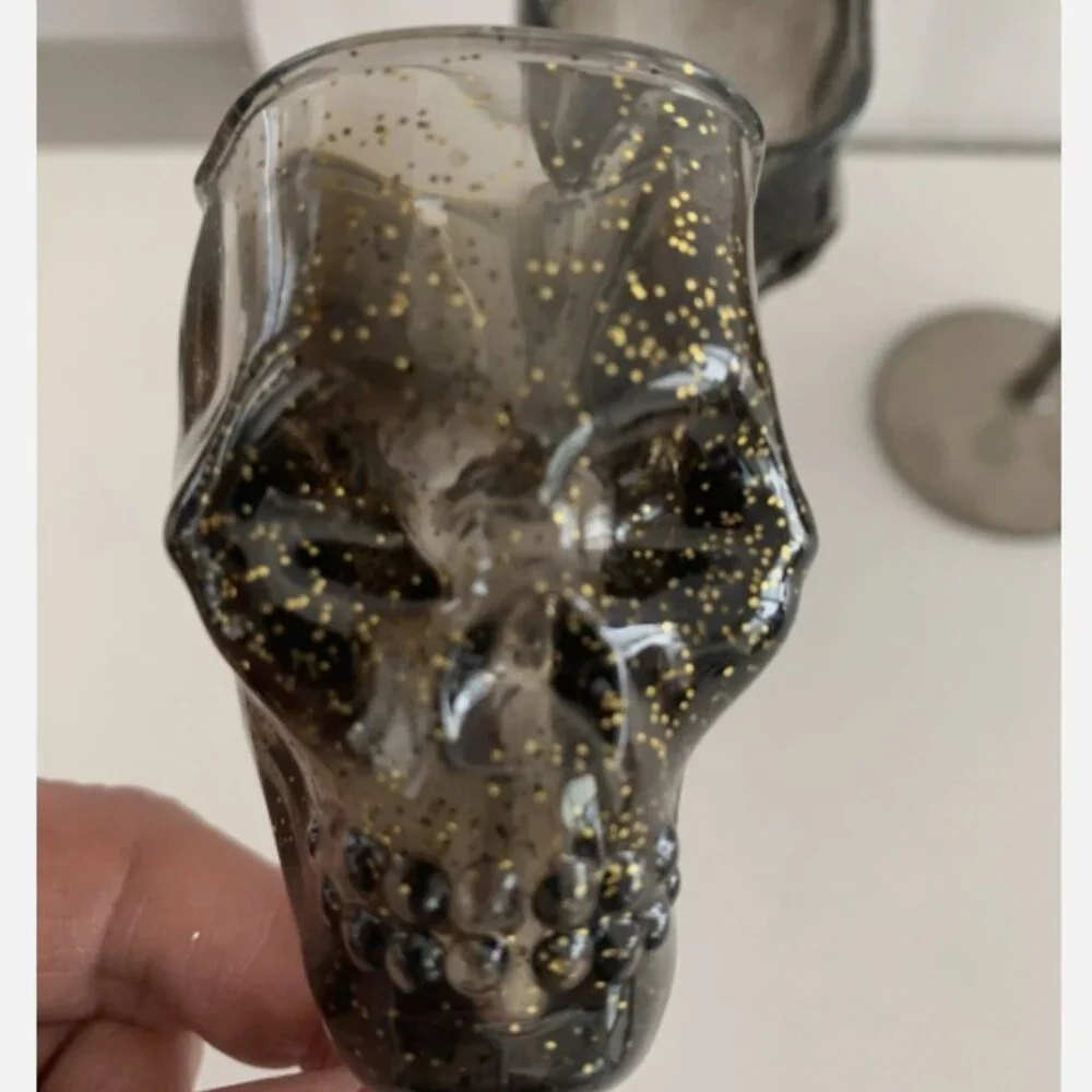 Martha Stewart Smokey Black w/Gold flecks Acrylic Skull Shot Glasses Set of 4